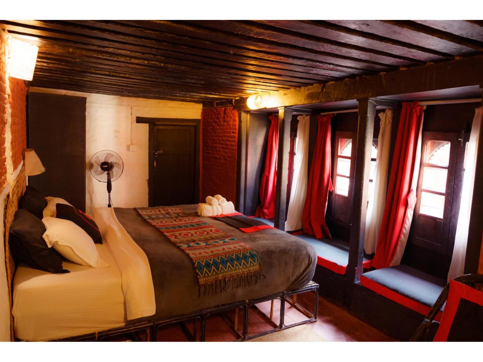 Hira Pensión Lalitpur Exterior foto